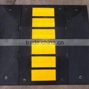 Romania Standard Rubber Traffic Safety Hump