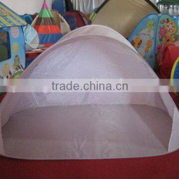 Easy baby beach tent