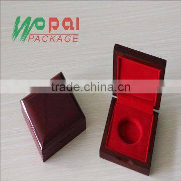 high quality red color mdf material metal plaque souvenir wooden box