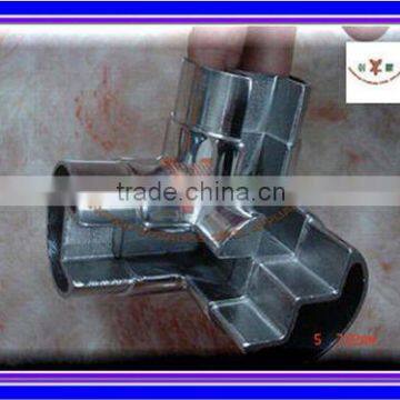 90 degree elbow for slotted tube