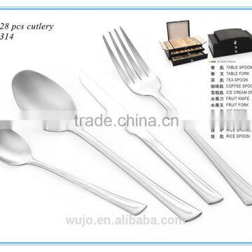 IRAN 126PCS SET CUTLERY with leather box