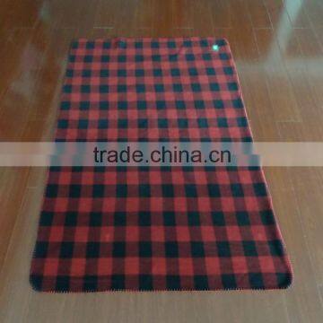 Red Grid Printing Portable Blanket with logo for travelling