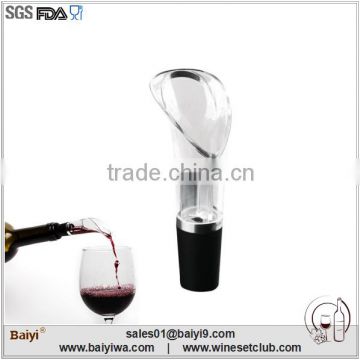 Hot selling new patent aerator no drip wine pourer for red wine