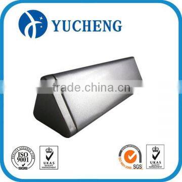 Chinese wholesale metal triangle-shaped recycle tin container