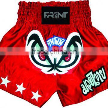 Muay thai shorts in Red color with embroidry aplica