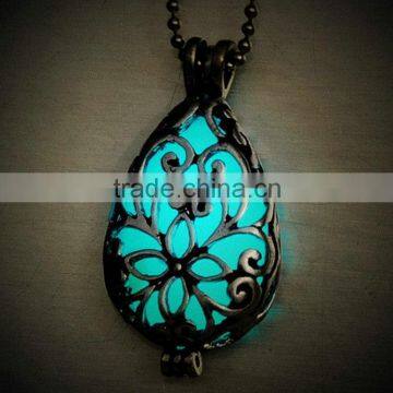2015 Hot Sale Fashion Necklace Women Kids Pendant Necklace Glow in the Dark photo-2