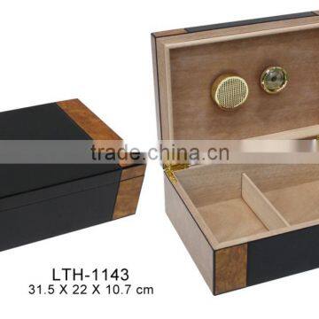 manning humidor box