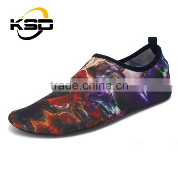 2016 LOL style casual shoes to skin with anti-slip light weight and high elasticity