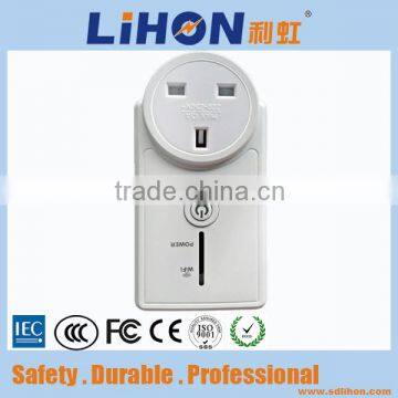 Smart infinite distance control new British standard plug wall mounting wifi socket