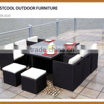 Outdoor modular sofa - aluminium frame and rattan and no-wood base detail