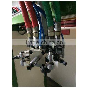 Wholesale High Quality New Design Low Pressure PU Foam Injection Machine photo-4