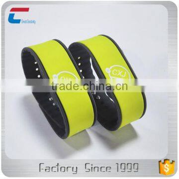 low frenquency fitness sport RFID tk4100 chip wristband for door access control