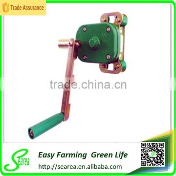 hot sale greenhouse manual roll up machine