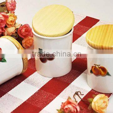 2017 Wholesale Ceramic Hand Painted Cheap Canister With Christmas Design photo-5