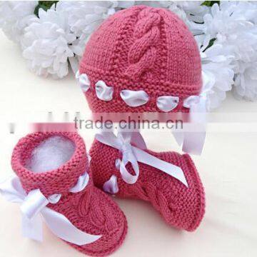 Baby Hand Knitted Hats With Shoes Winter Fashion Crochet Clothes Set For Kids