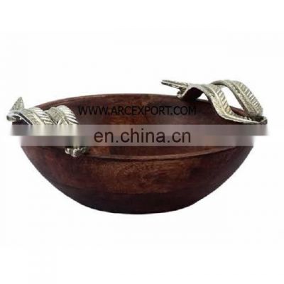 wooden leaf handles fancy bowl