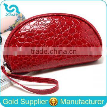 Fashion Elegant Red Crocodile Pattern Cosmetic Bag Synthetic Leather Shell Cosmetic Bag