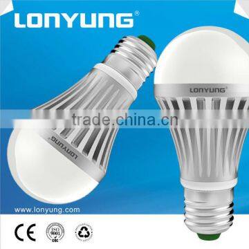 New design good heat dissipation energy saving CE/RoHS aluminium PC led bulb E26/E27 base