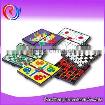 Magnetic International chess game chess board toys