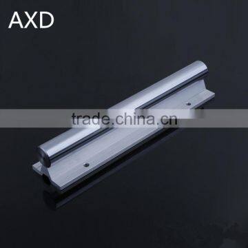 Linear motion guide for sliding table saw