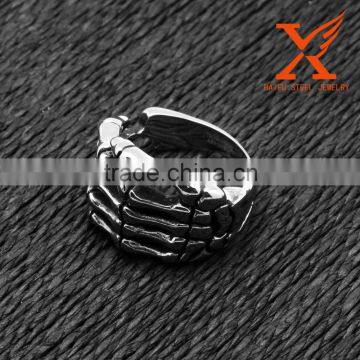 In Stock Superman Simple Design Striation Skeleton Hands Skull Finger Stainless Steel Rings photo-5