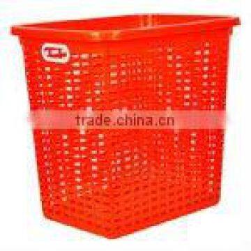 PLASTIC LAUNDRY BASKET