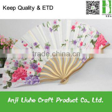 Special Bamboo Cloth Folding Fan With Curve Ribs for wedding