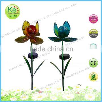 Big flower with a glass ball solar light metal stake