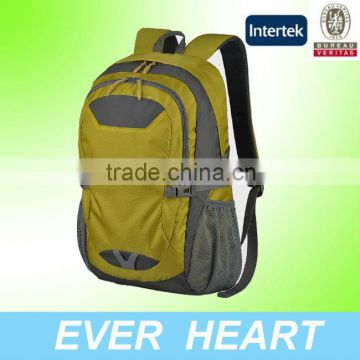 new vintage canvas travel and hiking student school backpack bag manufacture wholesale in Guangzhou