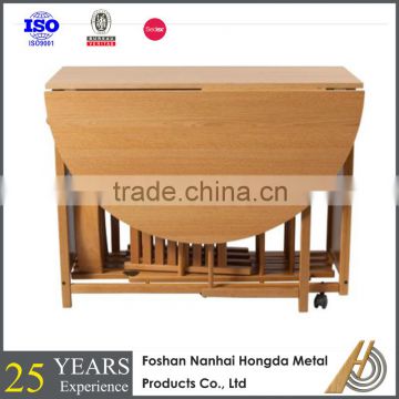 Foldable wooden dining tables