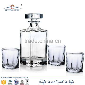 Wholesale custom made empty clear square bottle glass with quality