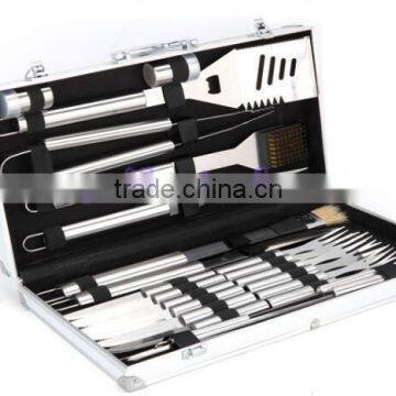 Manufacturers supply 24pcs outdoor barbecue set BBQ tools BBQ SET