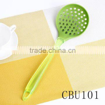 Wholesale and Customized Color Fashional Style PS Handle Silicone Kitchenware