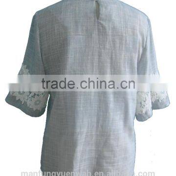 Korean Style Floral Lace Round Neck 3/4 Sleeve Linen Cotton Blouse photo-2