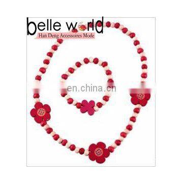 Girls Elasticated Flower Wooden Bead Necklace and Bracelet Set