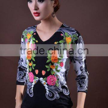 2016 new stylish full print crew neck long sleeve lady sweater