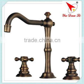 3 hole deck mounted luxury basin faucet 6913