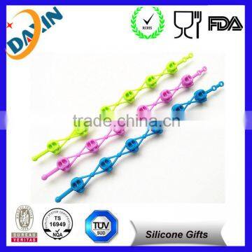 Debossed Logo Color Filled Custom Silicone Bracelets for Gifts photo-3