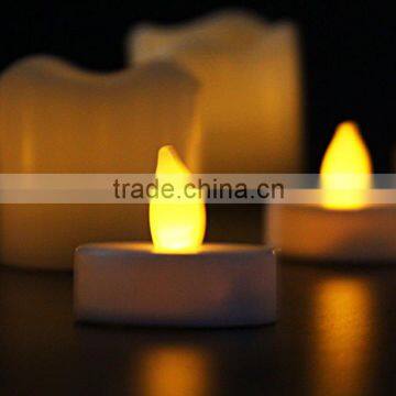 Flameless decorative E-candle with romantic light