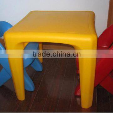 plastic baby chair and table by rotomolding to made