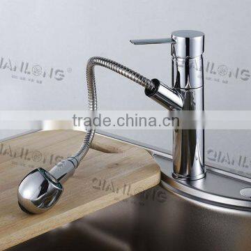 QL-0917B Brass single handle pull out kitchen faucet