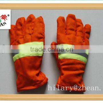 PERSONAL PROTECTIVE GLOVES/ FIRE FIGHTING GLOVES WITH REFLECTIVE STRIP