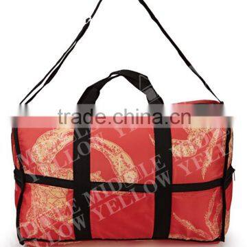 2016 xiamen custom print low price simple folding travel bag with shoulder strap