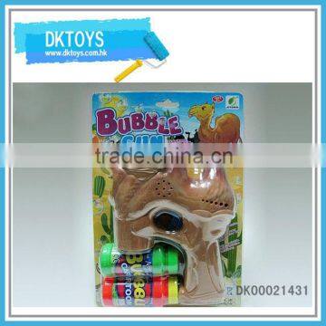 Hot selling new design b/o bubble gun camel type with light and music