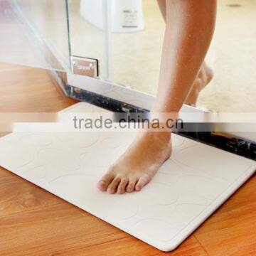 Diatomaceous earth bath mat non slip anti-bacteria fast drying