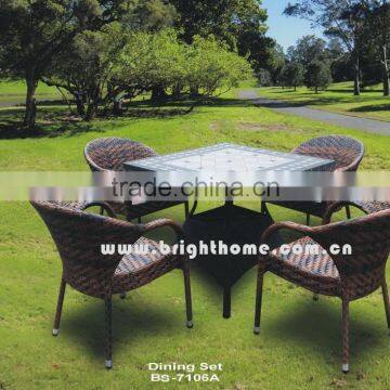 Outdoor PE Rattan Dining Set for Outdoor With 4 Chairs SGS photo-2