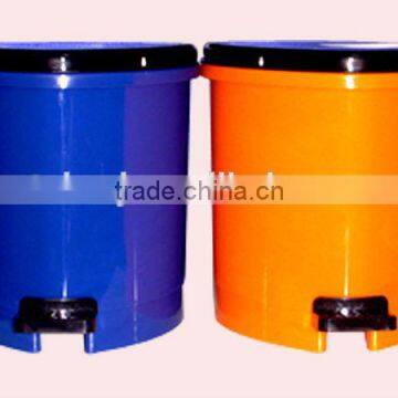Heart-shaped Houseware Plastic Pedal Trash Bin photo-6