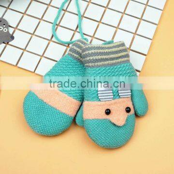 TC13020 Cheap Cut Fashion Winter Warm Kid Mitten Gloves New Style Knitting Pattern String Kids Mitten Wholesale photo-2