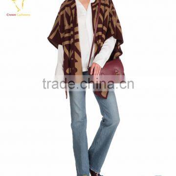 Cardigan Style Lady Custom Intarsia Wool Poncho Sweater photo-4