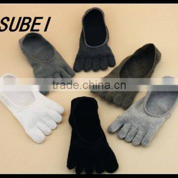 Pure Cotton Invisible Fingers Socks Male Cotton Toe Sock photo-2